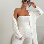 „KNIT TRIO – WHITE”