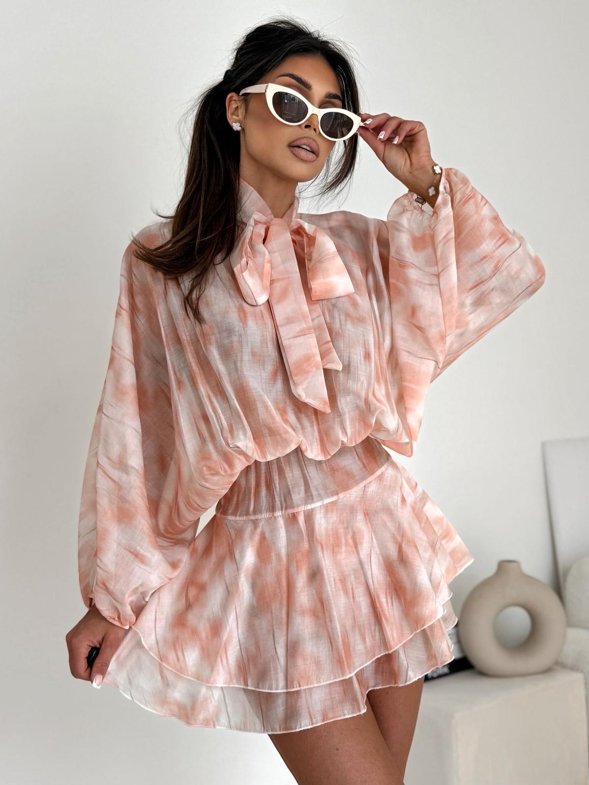 Sukienka „Blush Mirage” – morelowo- beżowa