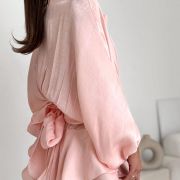 Sukienka „Blush Mirage” – morelowa