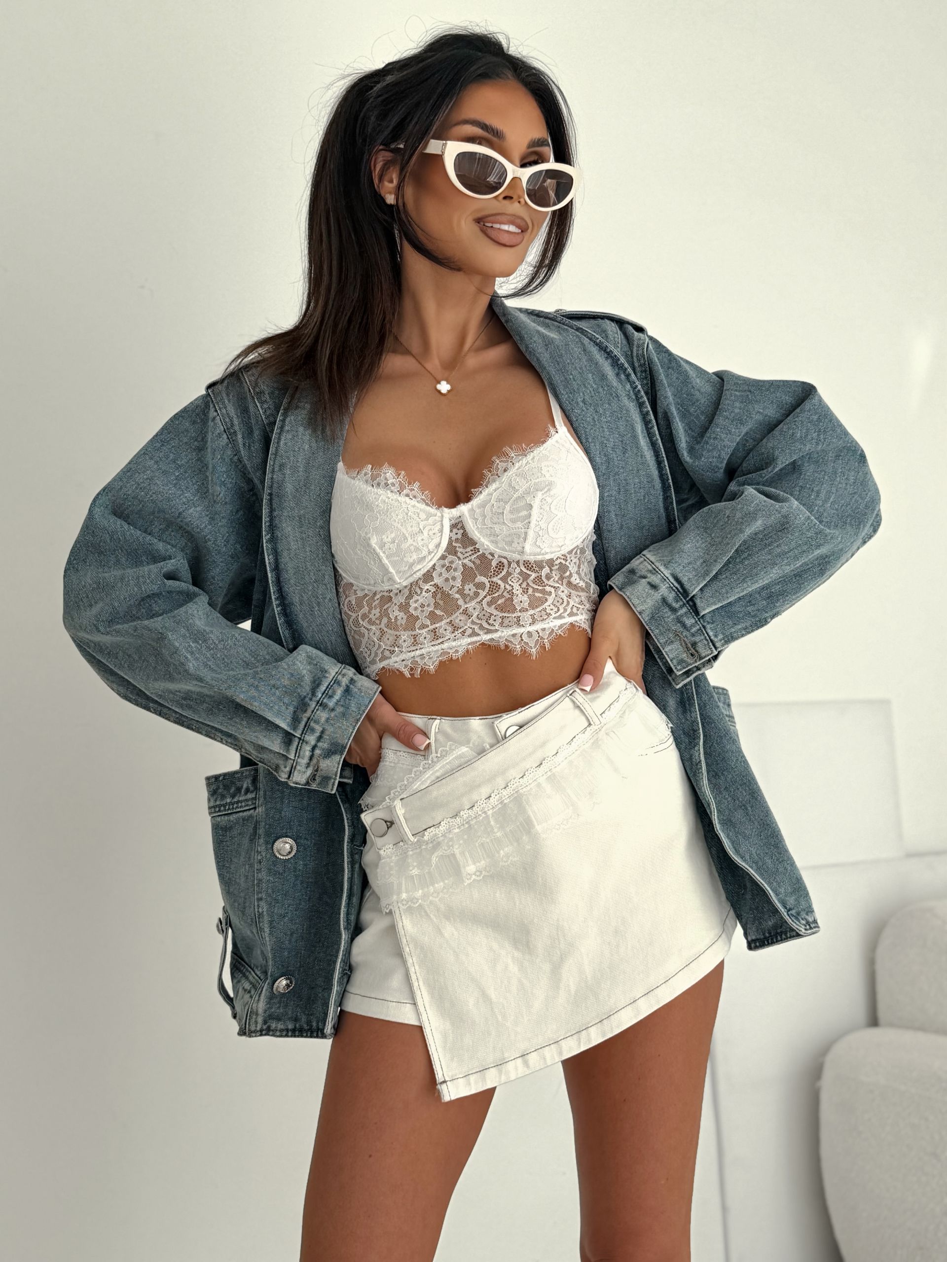LILGLAM  🤍 Szorty Denim Lace White